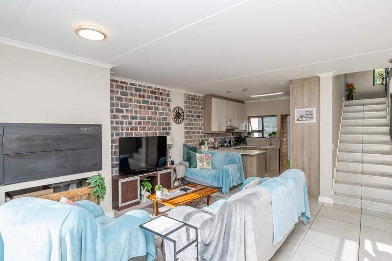 3 Bedroom Property for Sale in Goedemoed Western Cape